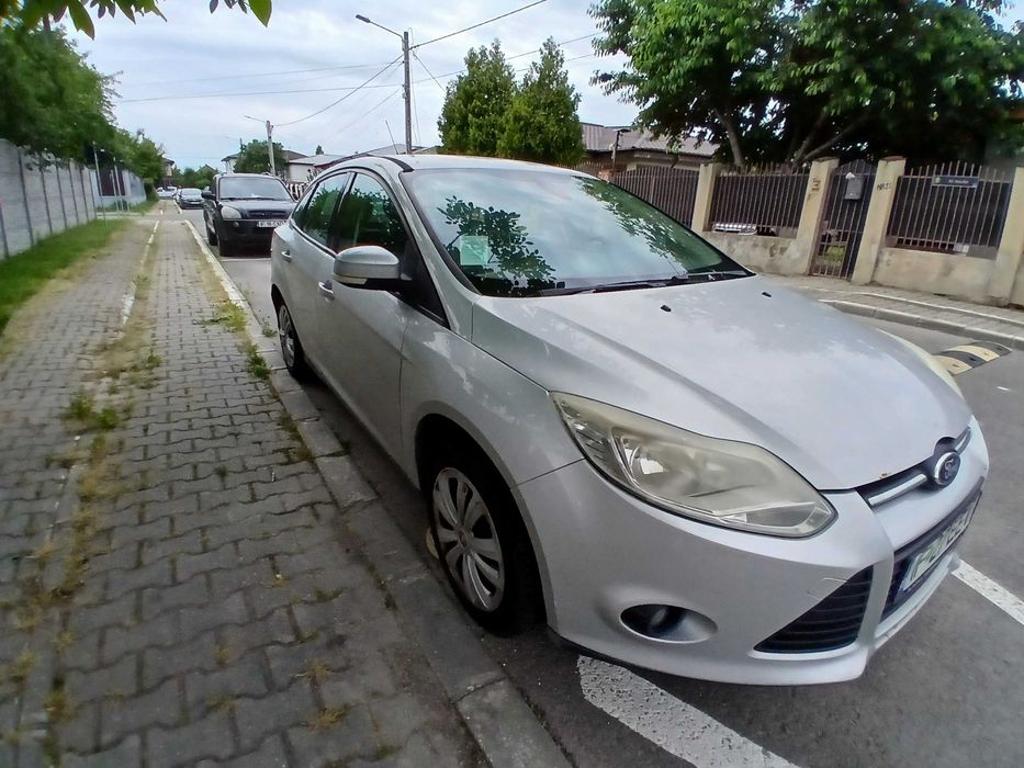 Vand ford focus mk3 2011 sedan