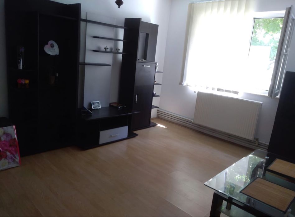 Apartament 3 camere slobozia