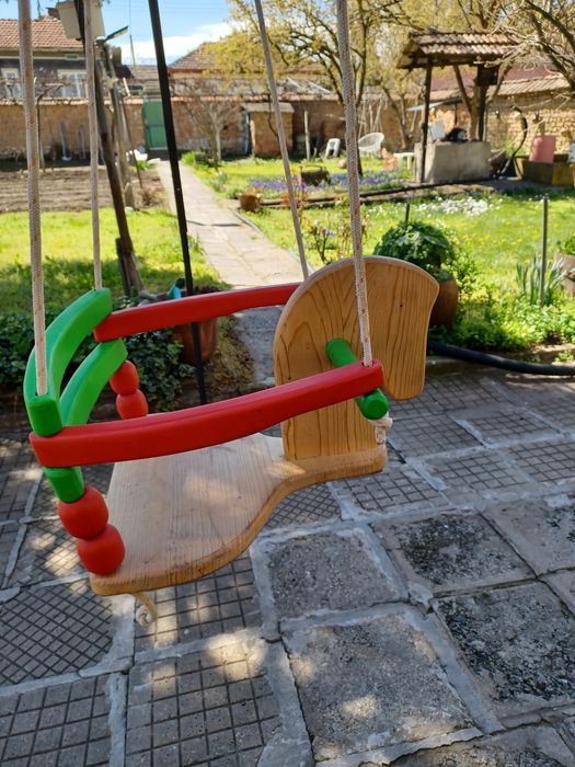 Люлка за дете-дървена