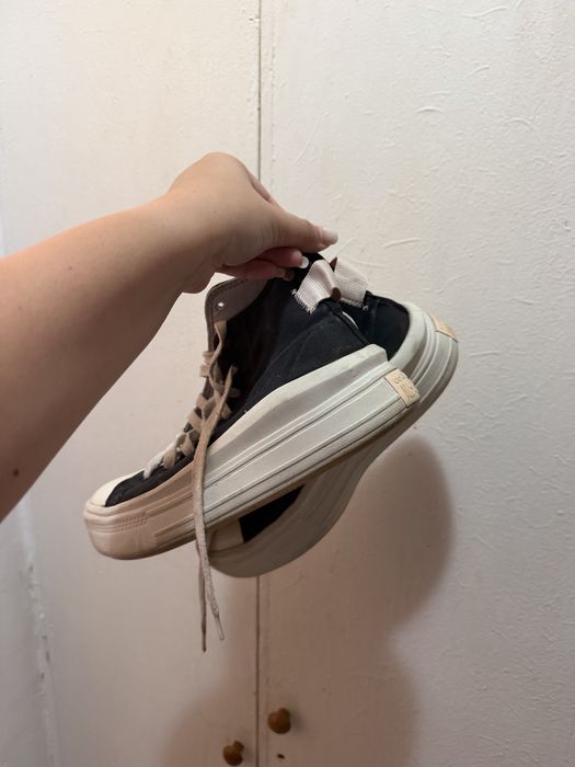 converse unisex.