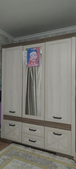Спальни гарнитур шкаф и кровать