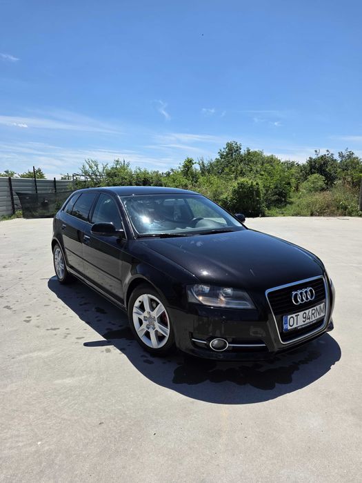 Vând audi a3 2012