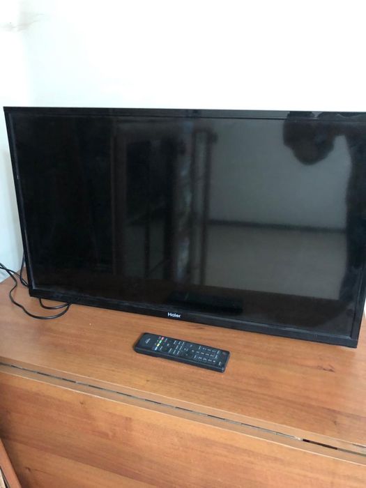 LED-телевизор Haier LE32B8000T