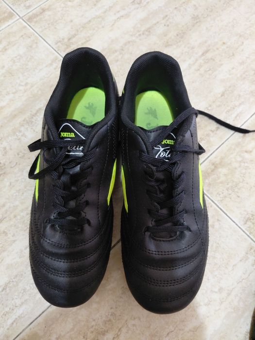 Футболни обувки Joma