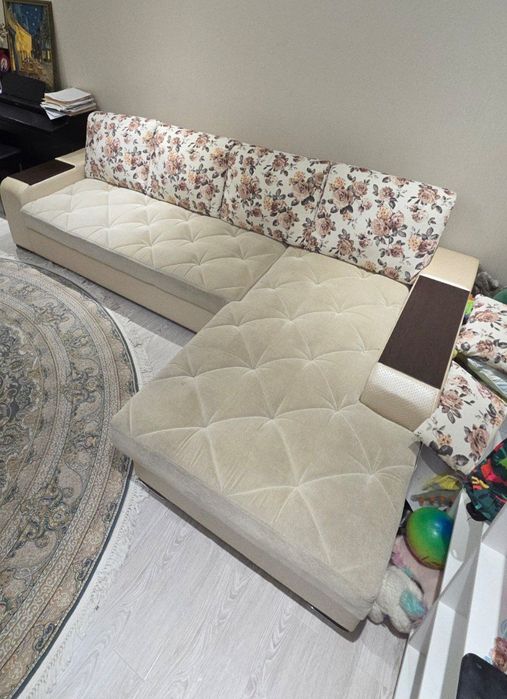 Диван большой раскладной дельфин