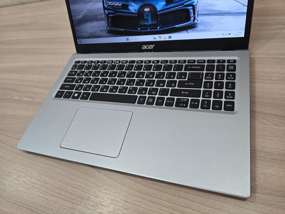 Acer, Core I3-12Th, RAM 8Gb, SSD 256Gb, Full HD IPS
