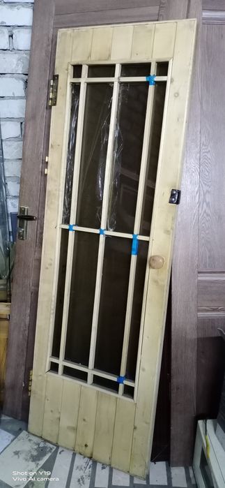 Продам двери,окна,. Б/У. Срочно.