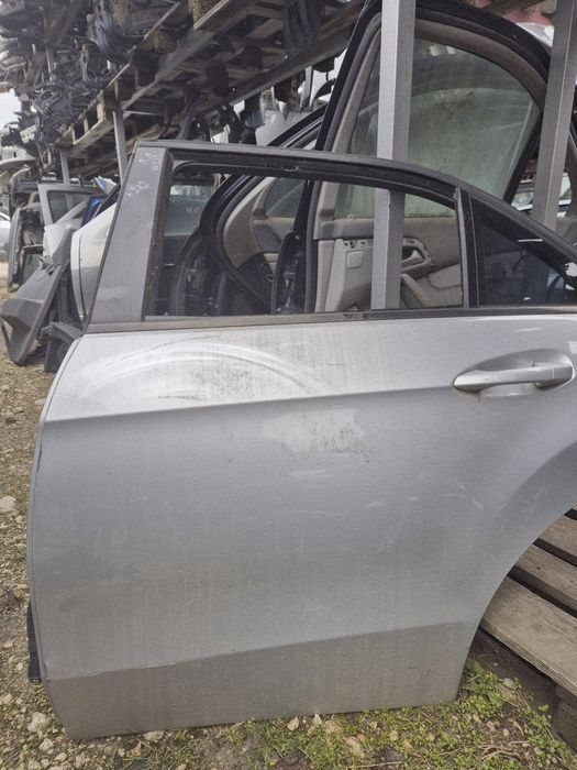 Mercedes/ Врата задна лява за Мерцедес Е класа W212