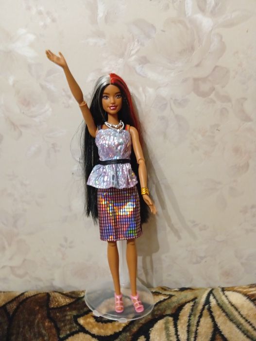 Кукла Барби продается