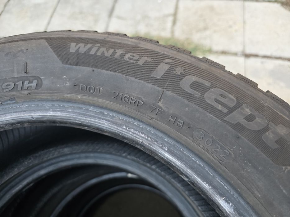 2бр Зимни гуми 205 55 16 - Hankook - DOT 2022