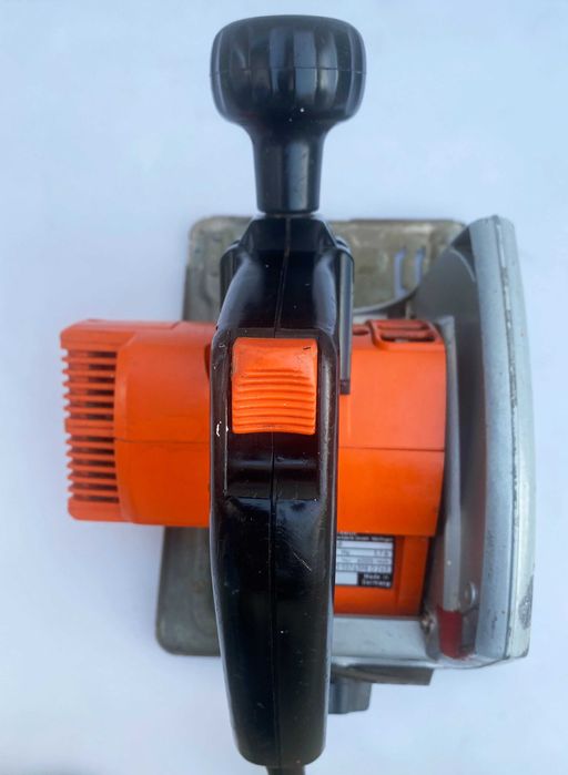 HOLZ-HER Mosquito - Потапящ циркуляр!