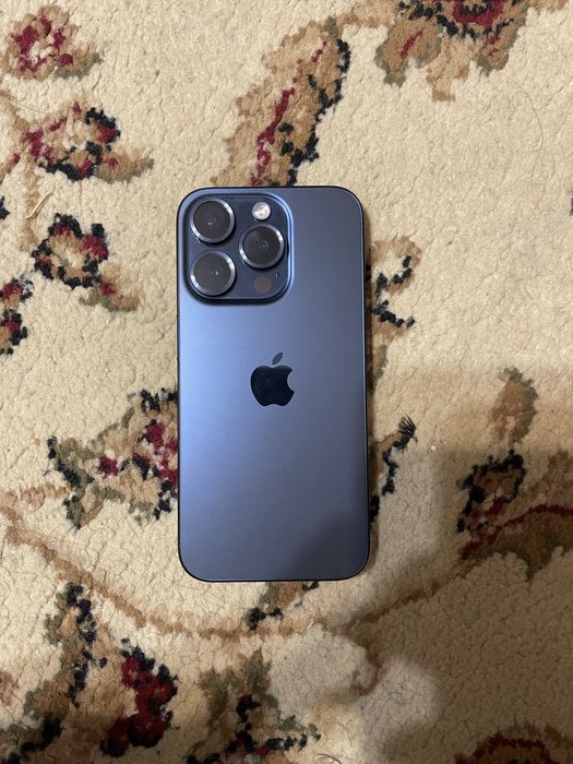 Iphone 15pro blue