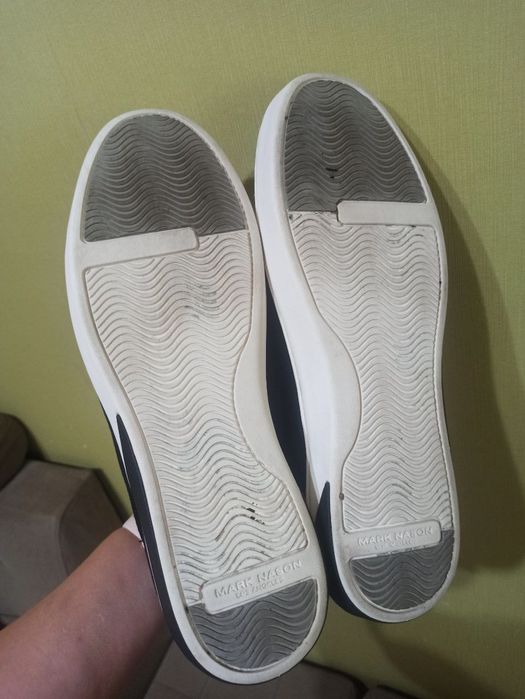 Кроссовки большого размера