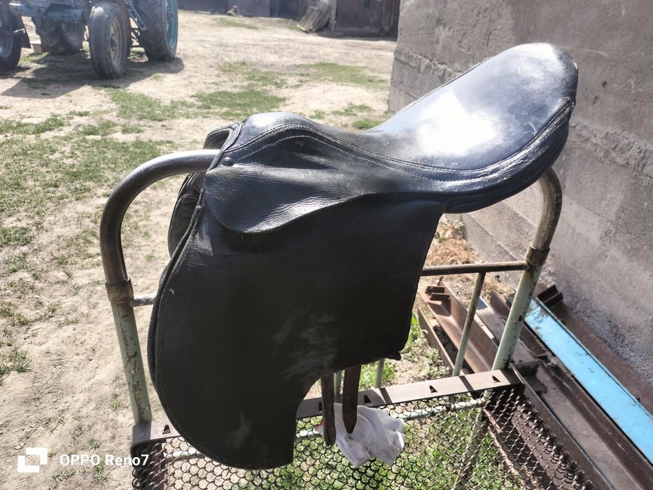 Спот седло очень хороший