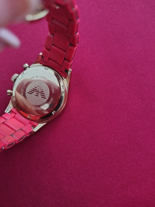 Часовник Emporio Armani