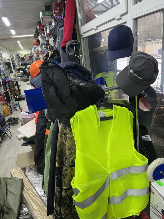 Робы .Рабочая спец.одежда .Комбезы