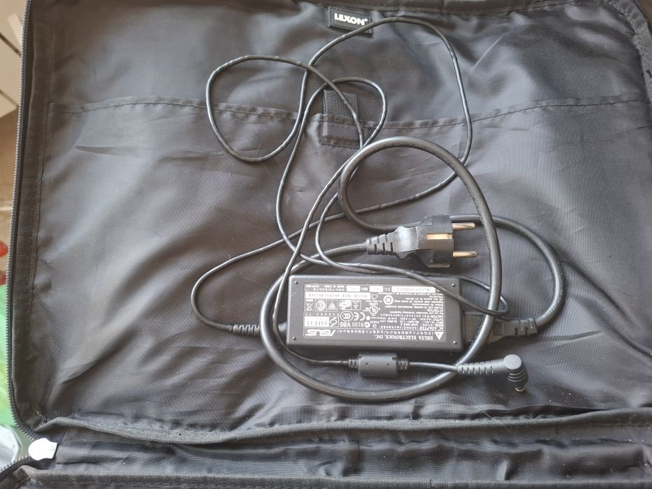 Продам ноутбук асус