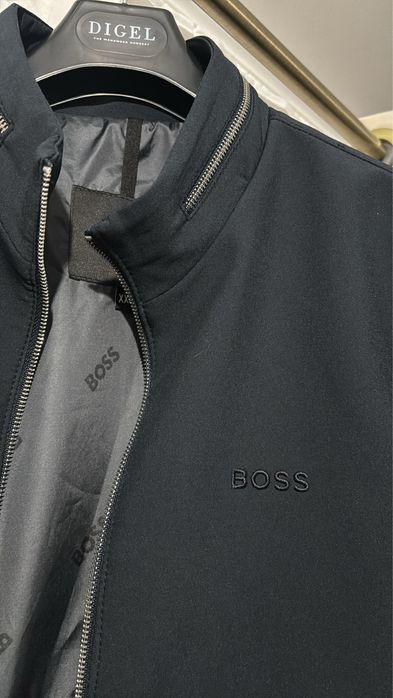 Geaca eleganta Boss