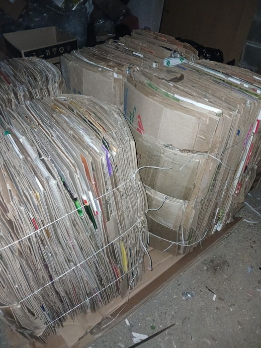 Продам макулатура картон 7 тонн