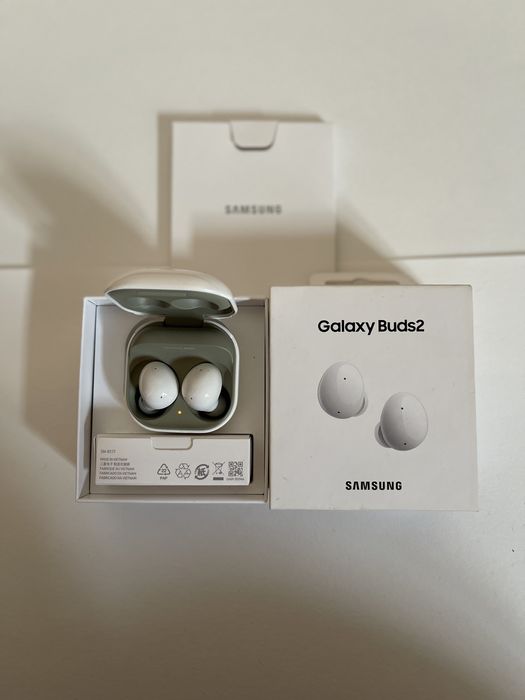 Samsung galaxy Buds2