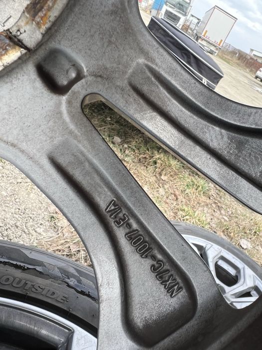 Vand jante ford focus St-line 215 50 R17 dot 2024