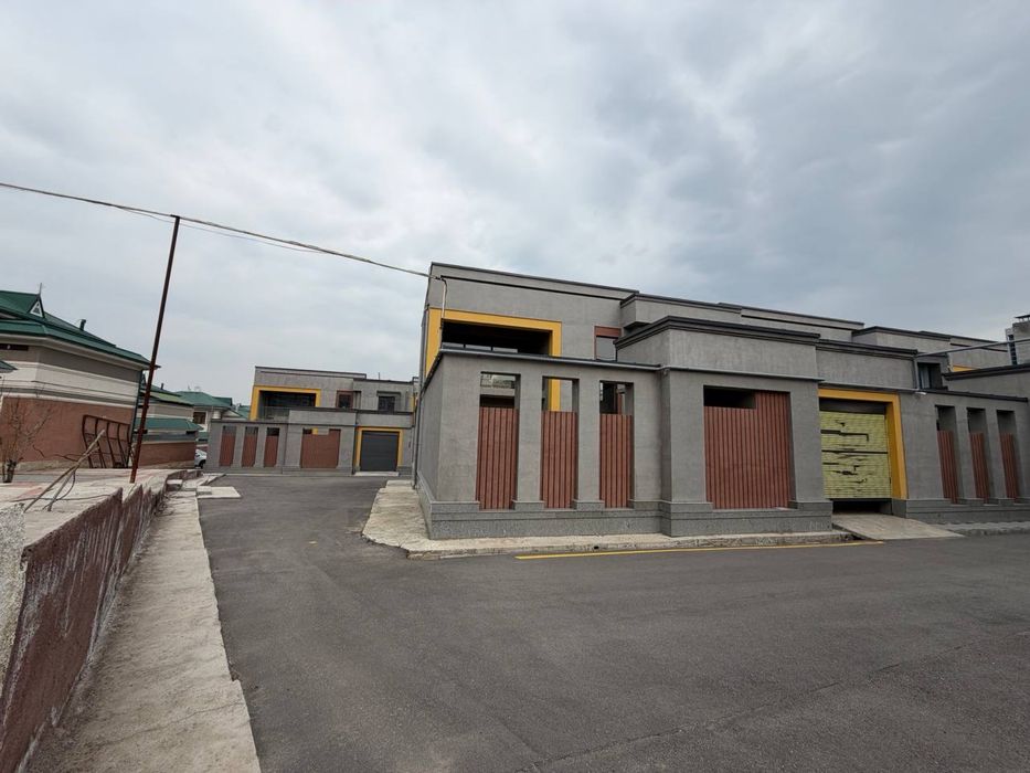 Продаётся ТАНХАУС  3 сотых