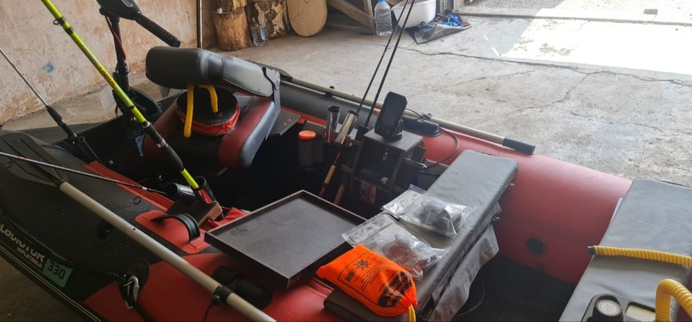 Лодка гладиатор 330