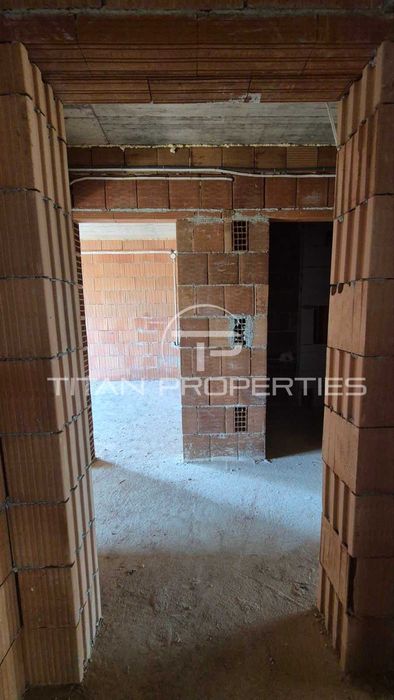 Продава се Тристаен апартамент в Пловдив, Кючук Париж - 100 кв.м за 1589 €/кв.м - Снимка #4