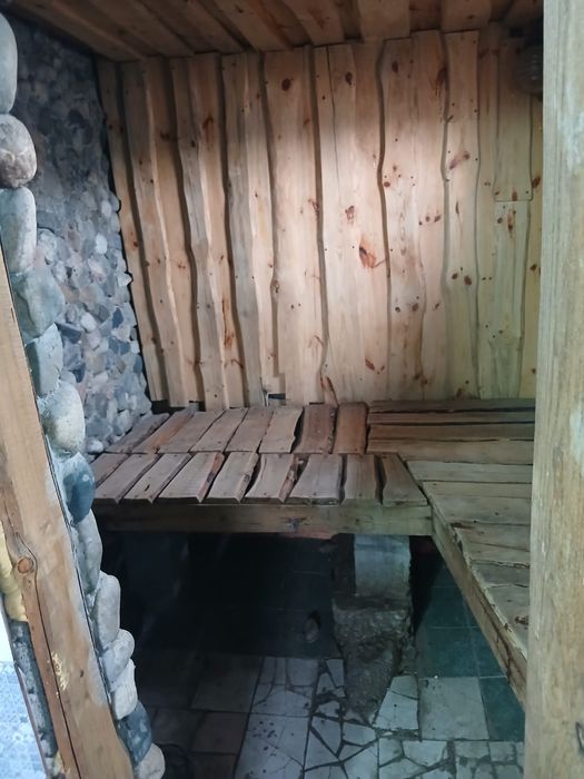 продам 2 этажный дом