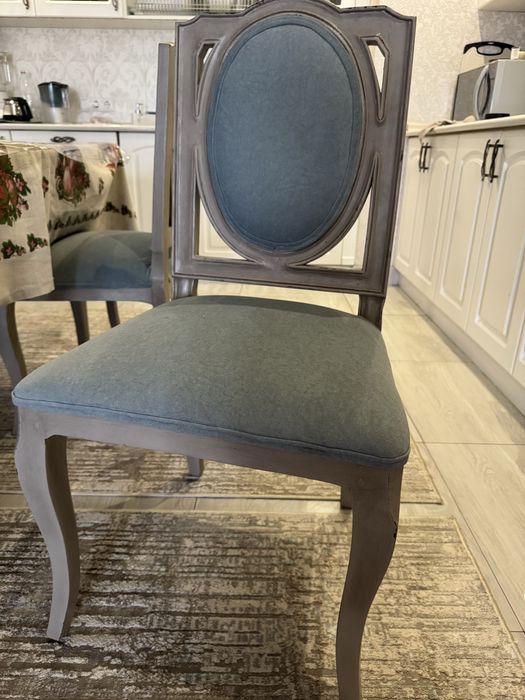 Стулья натуральное дерево