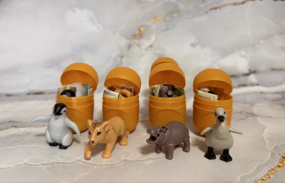 Продам фигурки киндер