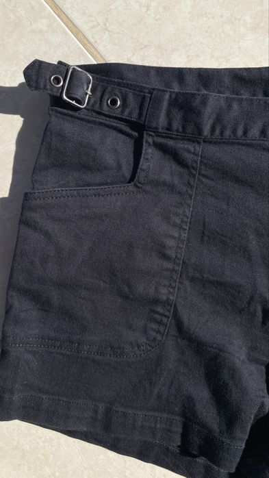 Pantaloni scurți, mărimea S