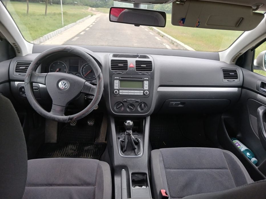 Vând Vw Jetta 2.0 din 2006