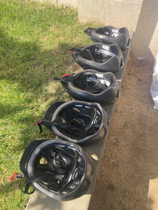 Каски за планинско колоездене