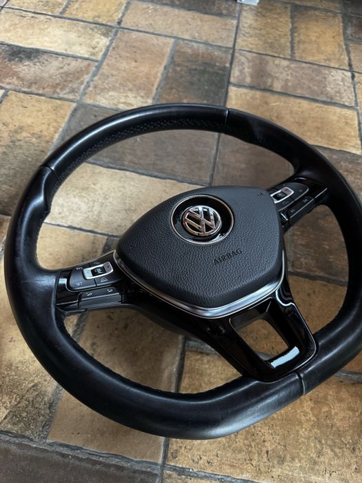 Volan//VW//PassatB8//Golf7//Tiguan//Polo//Transporter//Crafter//Comenzi//Airbag