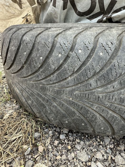 Шина 225/60/17 продам