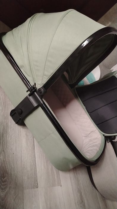 Продам люльку для малышей