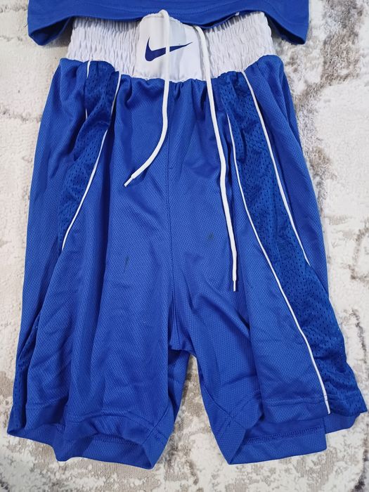 Бокс форма сатам. Асты усті