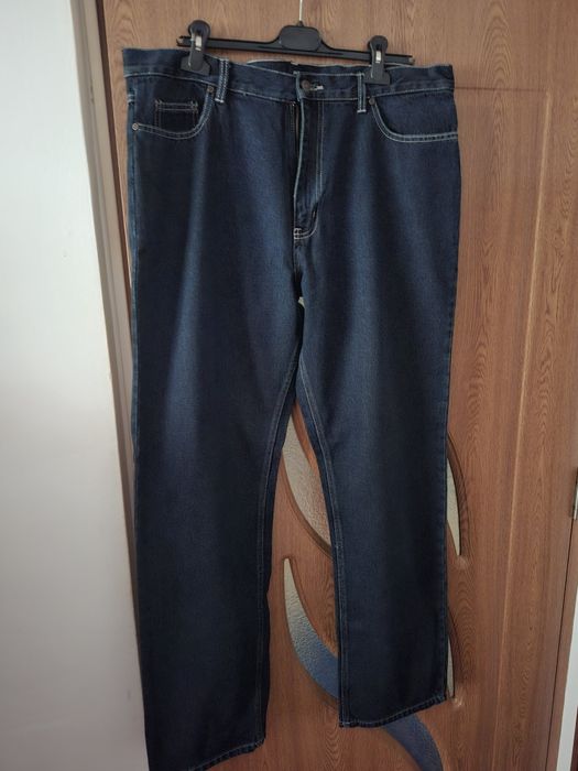 Blugi Max , albastri, noi, cu eticheta. Latime la talie- 50 cm.