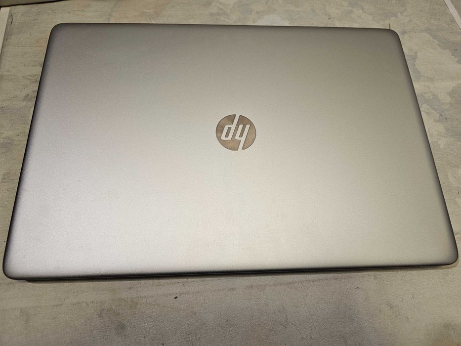 Laptop Gaming HP Envy "17 I7-5500u Nvidia GTX 950M 4gGb GDDR5