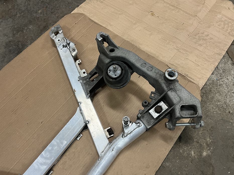 Преден мост за BMW E39