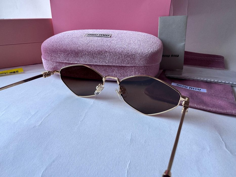 Ochelari de soare Miu Miu SMU56Z 56-17 145, Noi