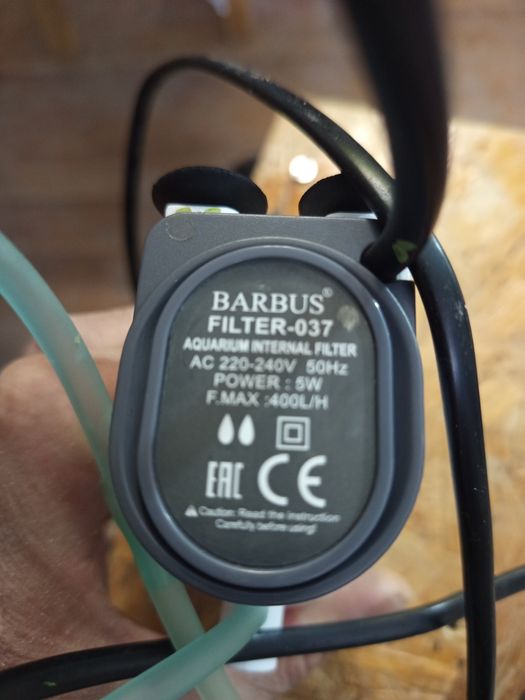 Внутренний фильтр для аквариума
