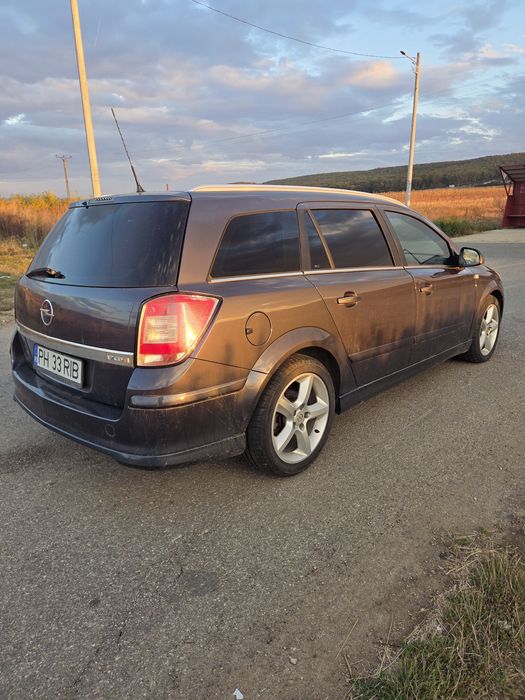 OPEL Astra 2010 — imagine 4