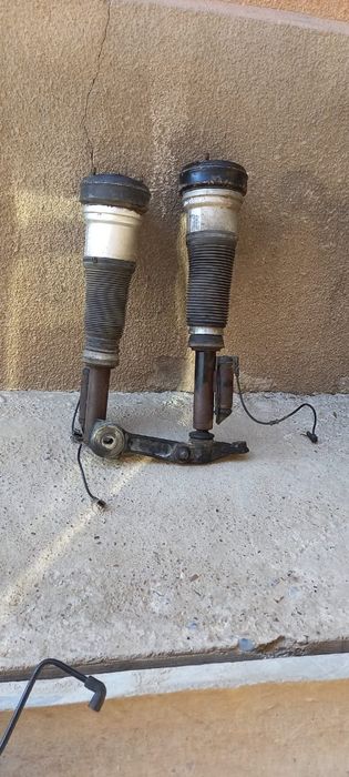 Пневмо амортизаторы на w220 мерседес.