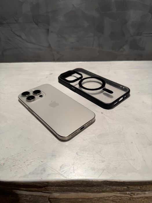 КАТО ЧИСТО НОВ Iphone 15 Pro, 87% батерия