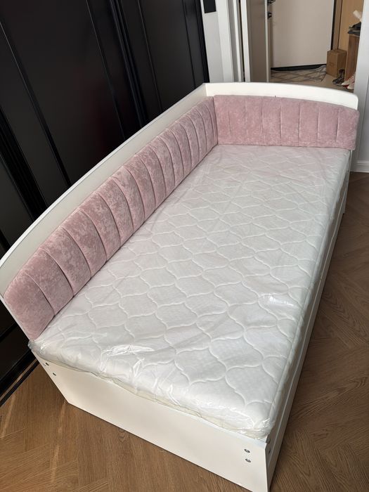 Детский кровать новый