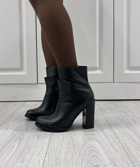 Продам полусапожки 33 размера