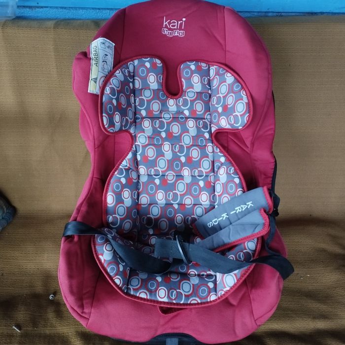 Продам автокресло