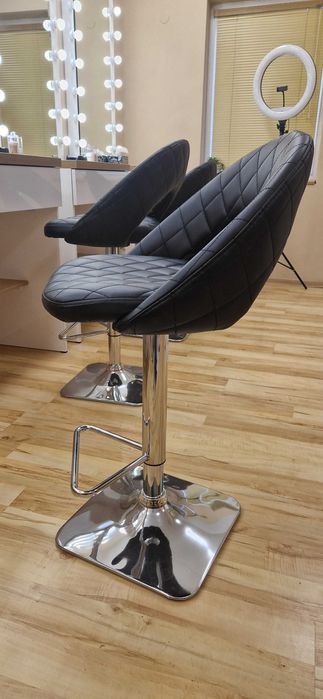 Мебели за грим/ студио за грим/ обучение по грим